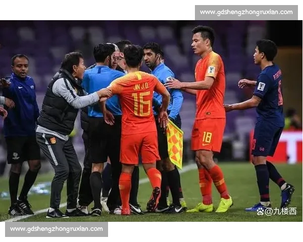 身体对抗技术的演变与战术应用分析：从古代搏斗到现代体育竞技的跨越